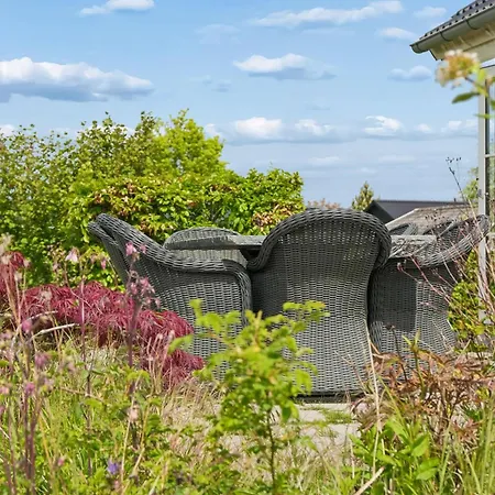 Ferienhaus In Schöner Nahe Am Wasser *